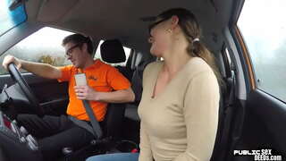 אייראפעישער לאָך פאַקט פון הינטער דורך איר וועג לערער