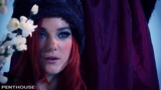 بنتهاوس السحاقيات داني ماري اللعنة بعضها البعض في الثلج