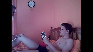 Жыйынды иниси Жана Топтомо сестра Бул Үй Секс-Сцена